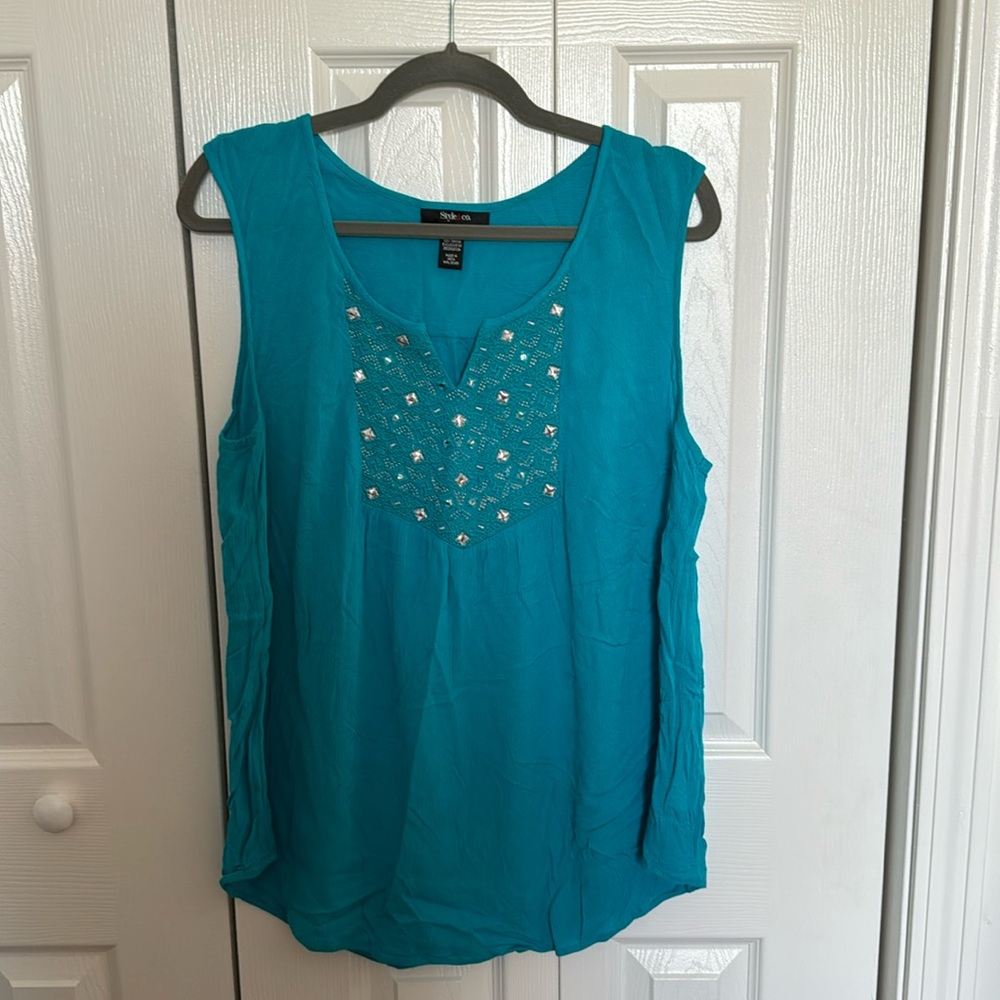 Style & Co. sleeveless tunic style blouse size L